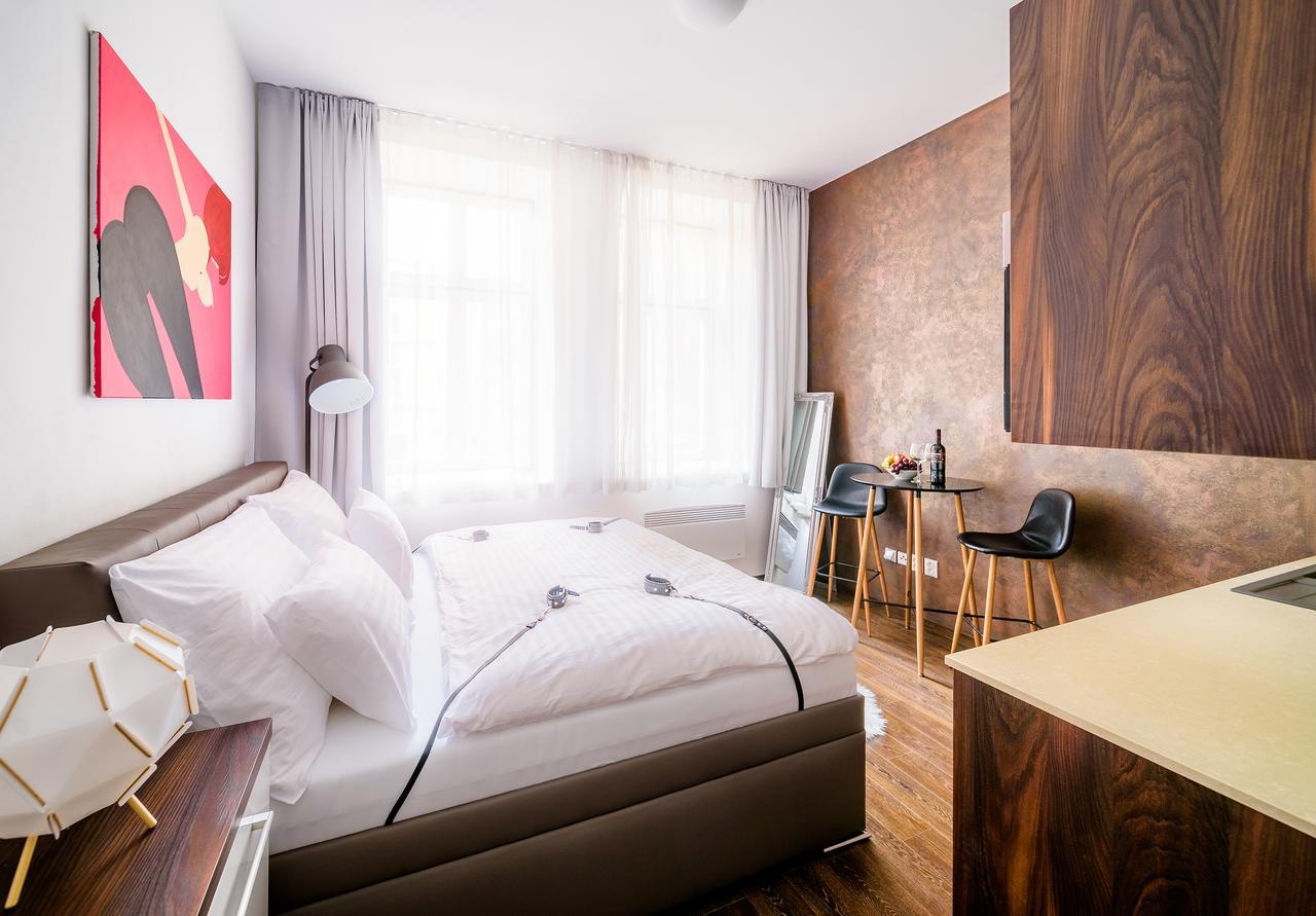 Fifty Shades Of Gray Studio, City Center Hradec Králové Kültér fotó